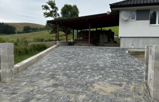 Pokladka zámkovej dlažby-img