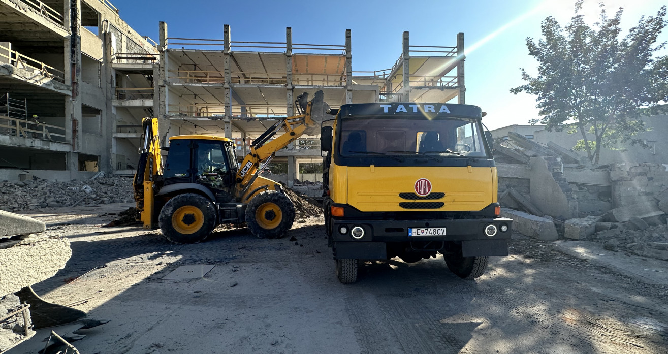 Central point - výkopové a búracie práce-img