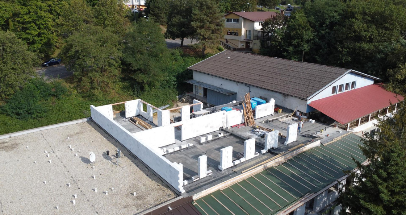 Nadstavba budovy vo Vranove-img